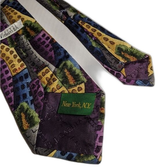 City Streets J. Garcia Cityscapes Artsy Tie Buildings Perspective  Multicolor - Picture 2 of 5